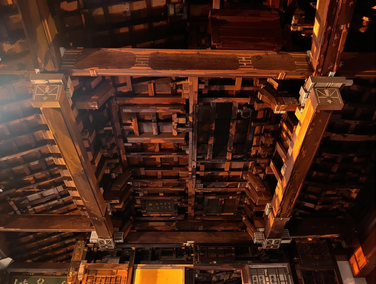 奇特影院-中国古建筑之美：榫卯结构